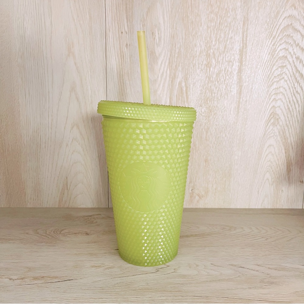 ✨ Glow in the Dark Starbucks Grande Tumbler